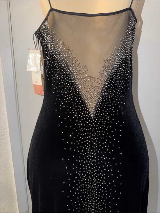Dave & Johnny Dresses & Skirts - Vintage  Dave and Johnny black Beaded Evening Dress - Size 11/12